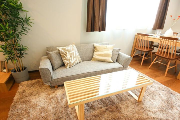 Room 12 of 21