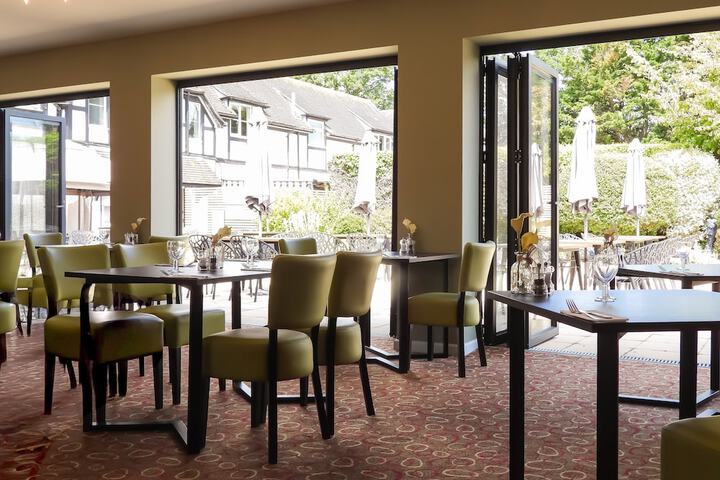 Dining 82 of 116