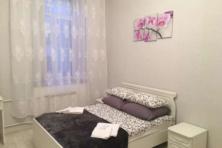 Room 42 of 46