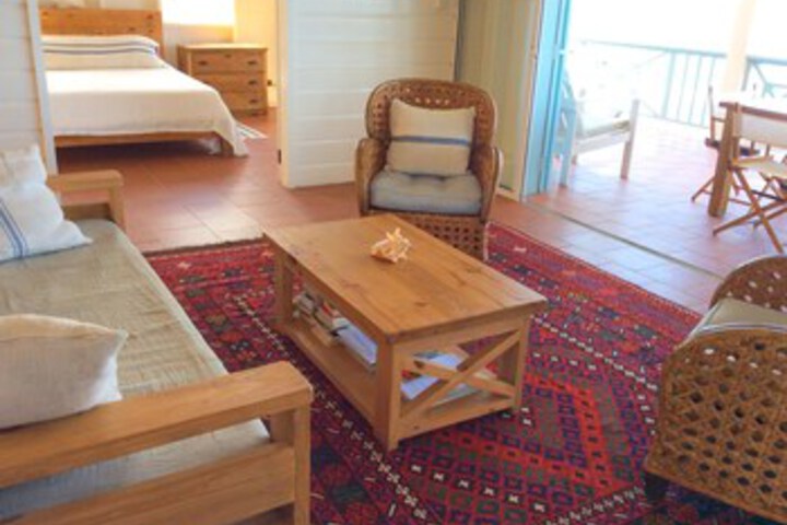 Room 14 of 38
