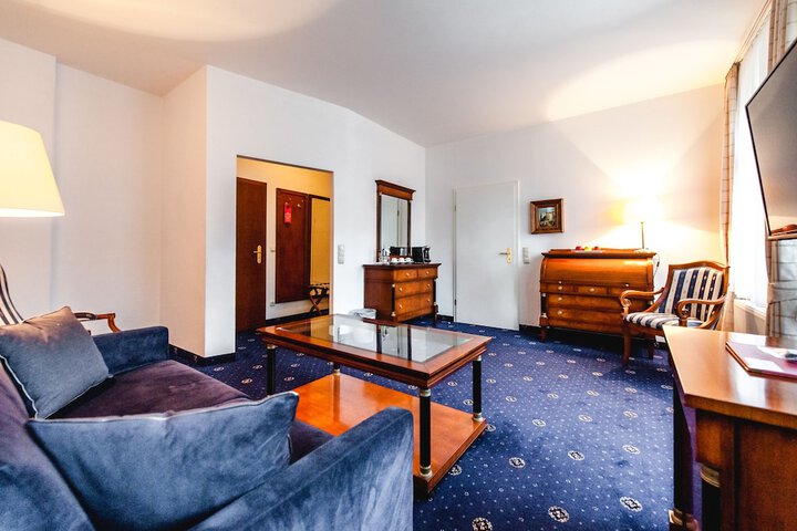 Room 26 of 57