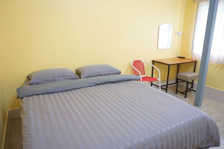 Room 30 of 44