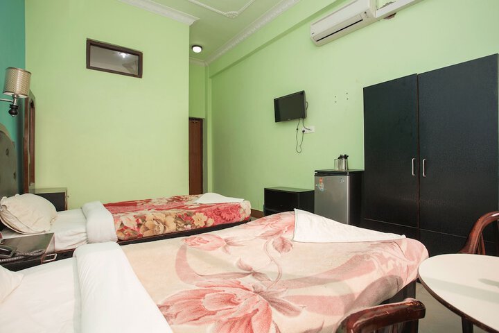 Room 17 of 41