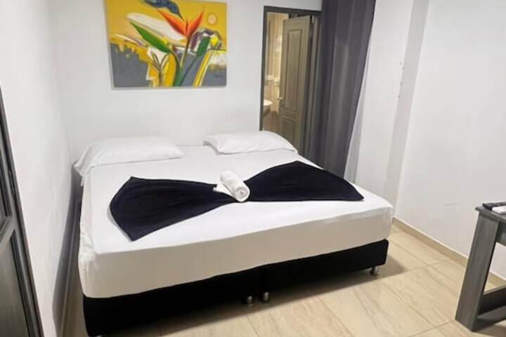 Room 9 of 22