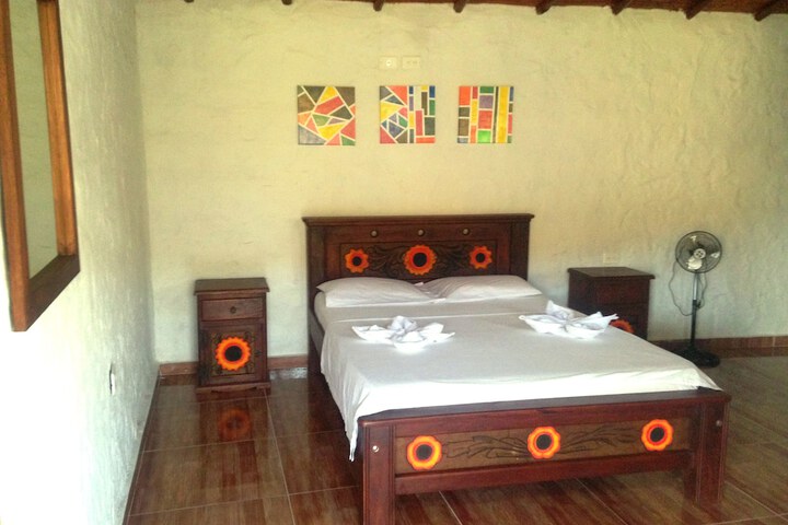 Room 34 of 100