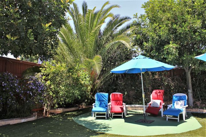 Hotel Exterior 63 of 72