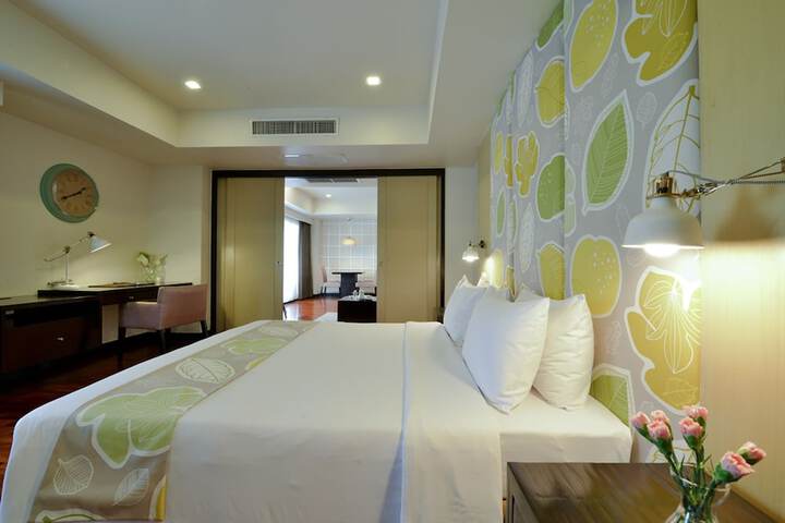 Room 16 of 71