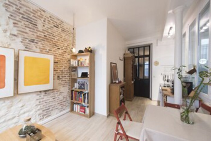 Room 4 of 14