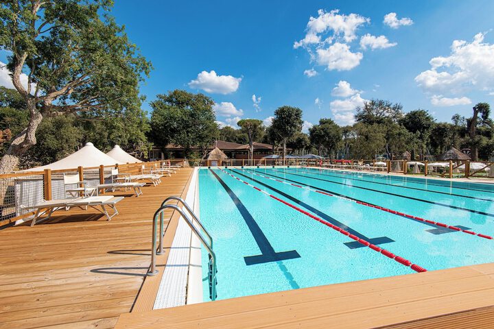Pool 77 of 159