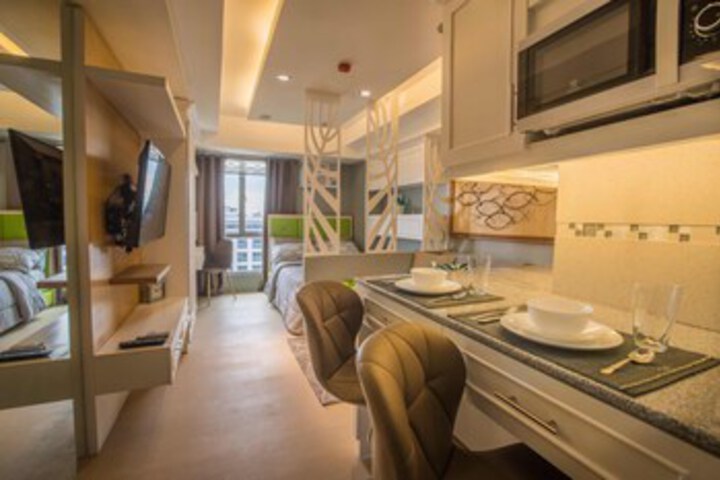 Photo of AL 20th Floor City View - Adults Only