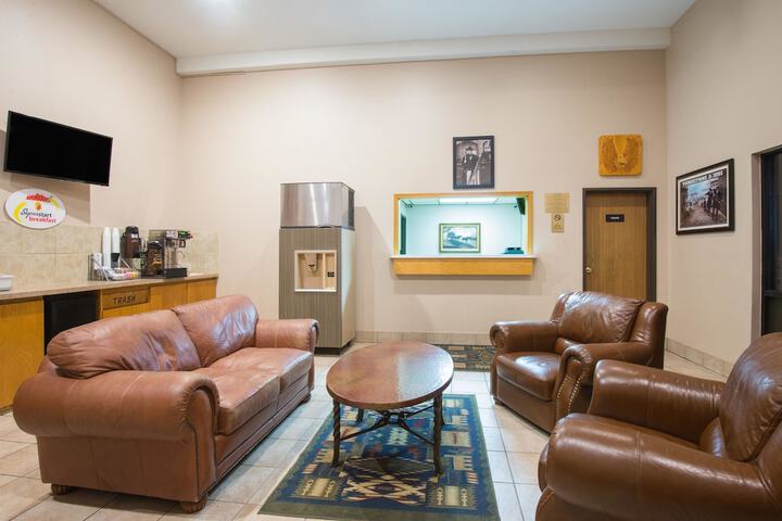 Hotel Interior 2 of 19