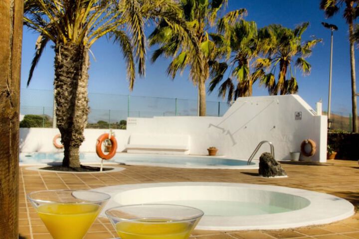 Hotel with Pool