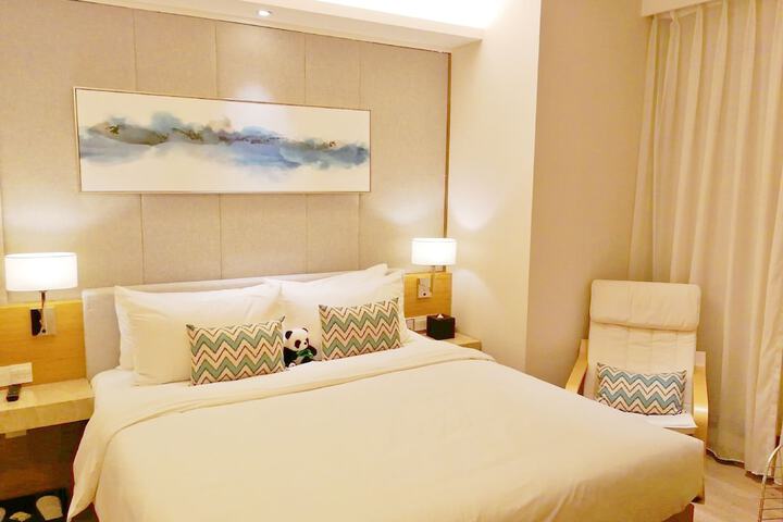 Room 6 of 45