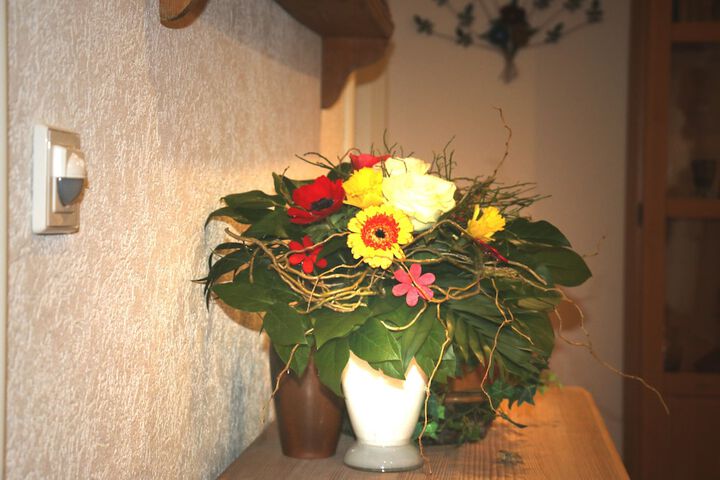 Ballroom/Hall 73 of 101