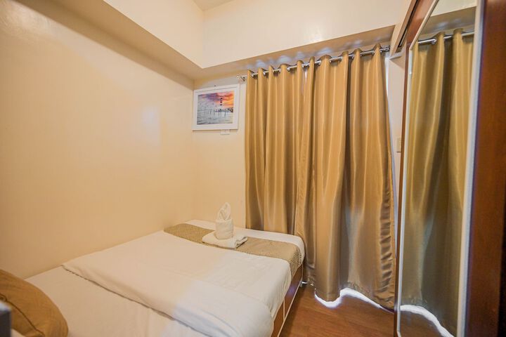 Room 143 of 224