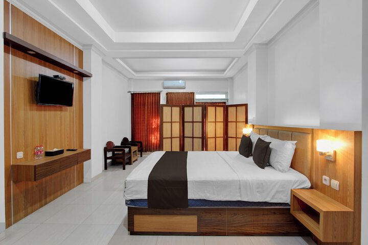 Room 14 of 38
