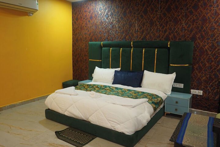 Room 37 of 56