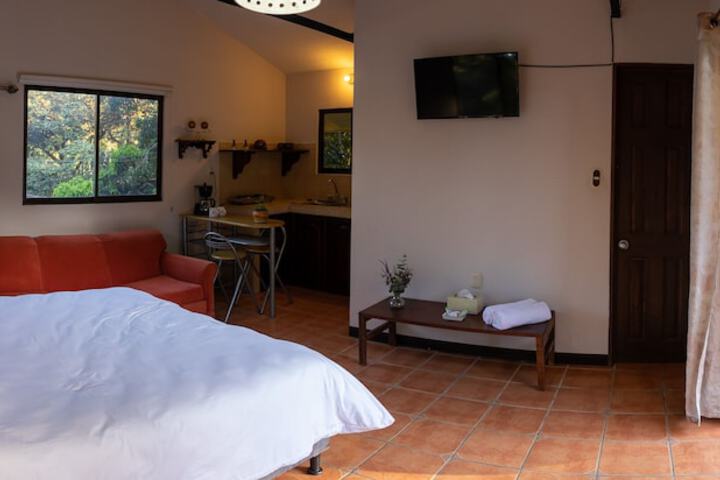Room 3 of 22