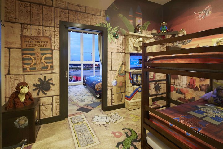 Room 10 of 58