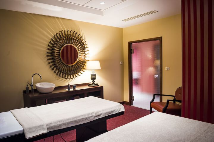 Room 18 of 35