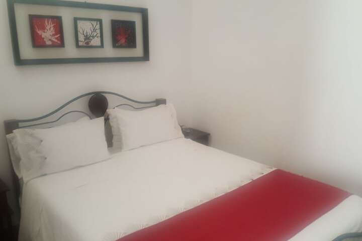 Room 13 of 35