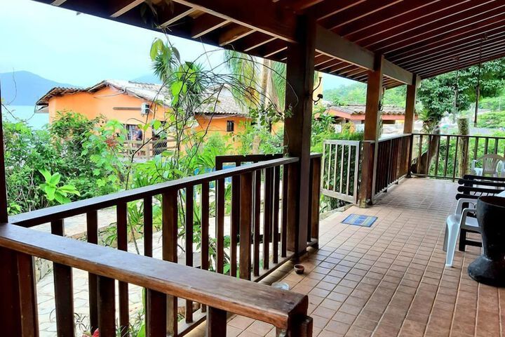 Terrace/Patio 5 of 8
