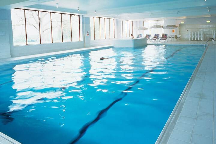 Pool 53 of 141