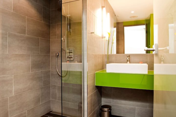 Bath Photo
