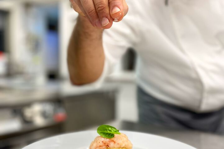Dining 105 of 145
