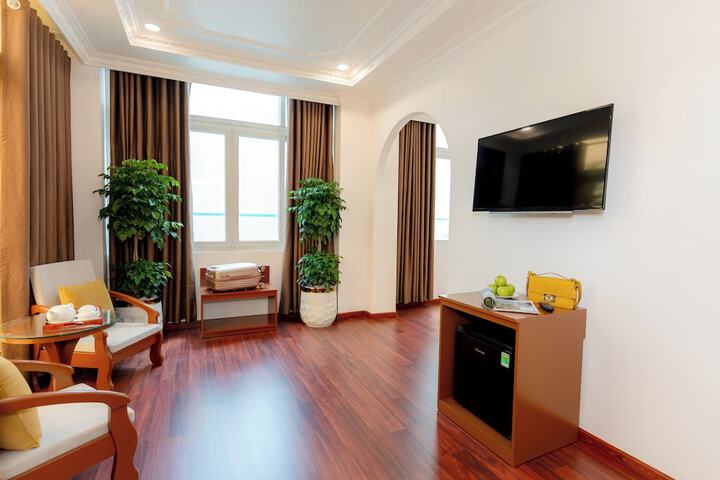 Room 51 of 125