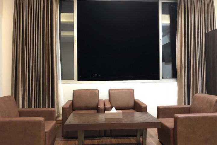 Room 14 of 29