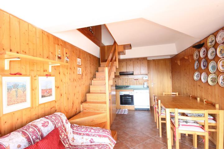 Room 48 of 74