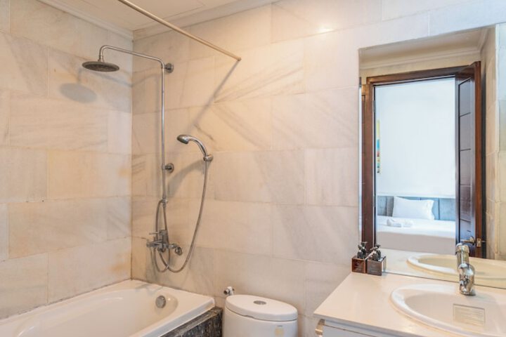 Bath Interior