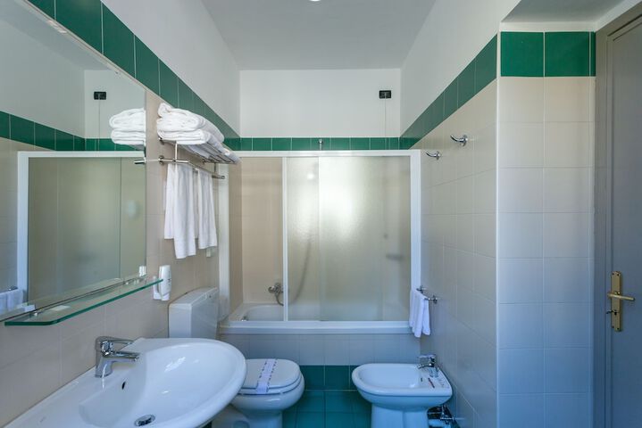 Bathroom Interior Photo