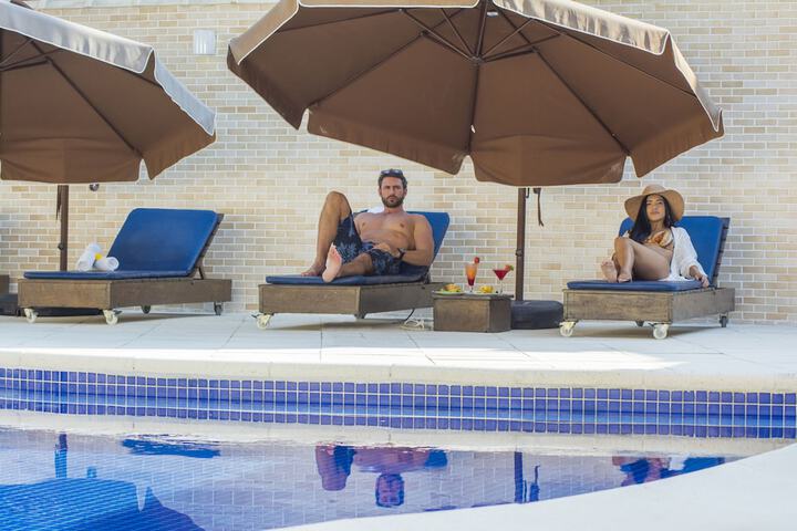 Pool 56 of 94