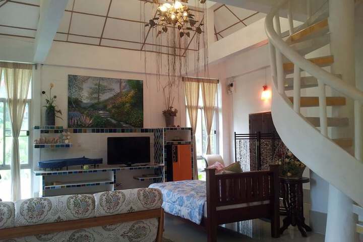 Room 20 of 150