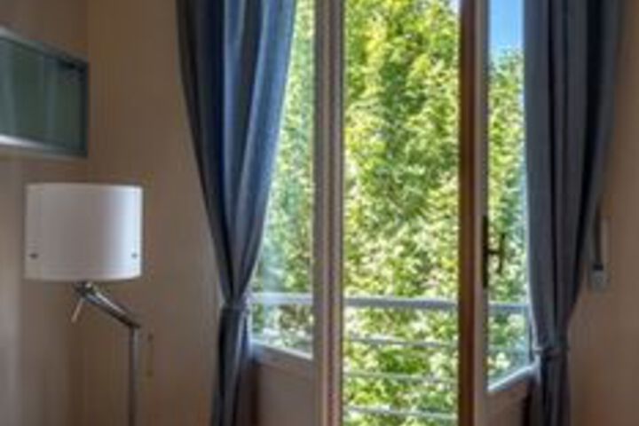 Room 95 of 100