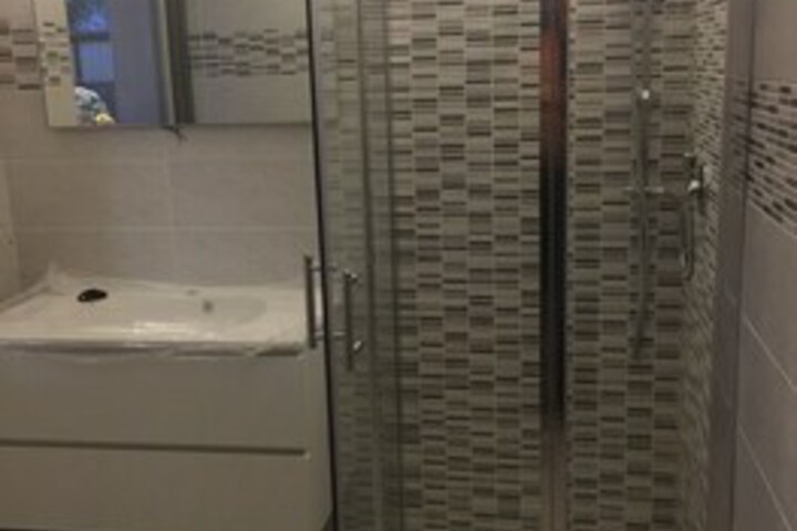 Room 2 of 35