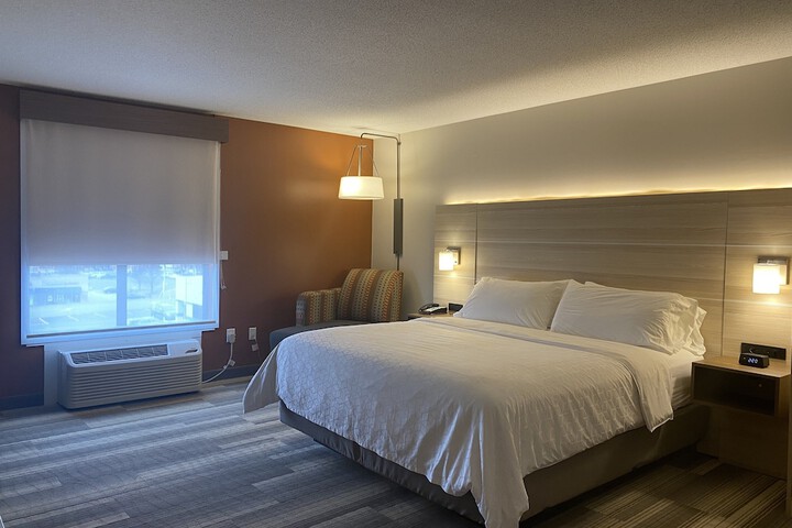 1 King Bed Suite (5 of 24)