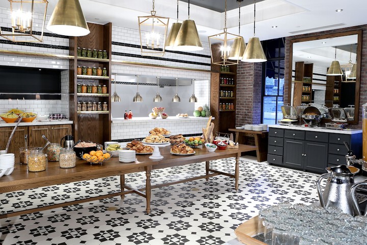 Breakfast area