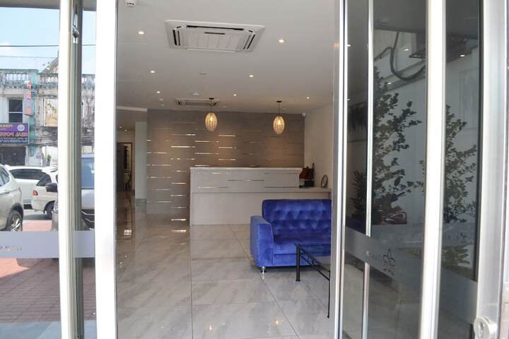 Hotel Interior 4 of 22