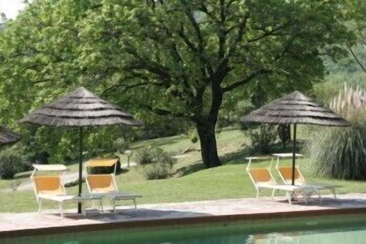 Pool Hotel