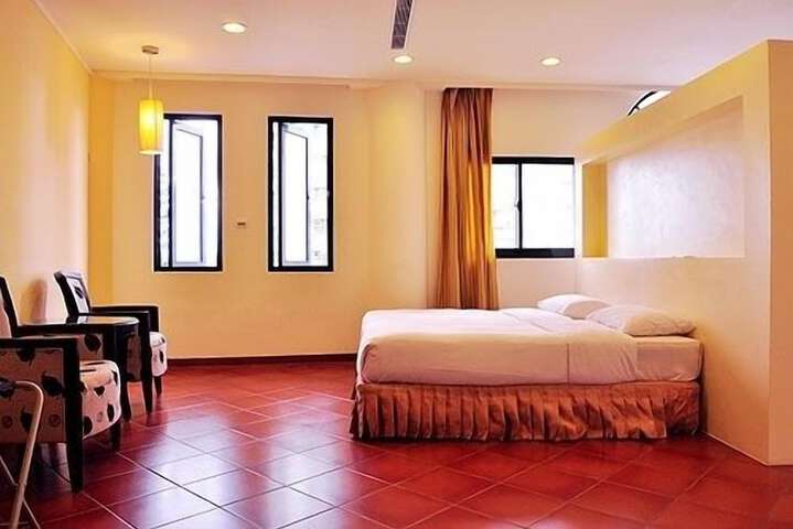 Room 15 of 20