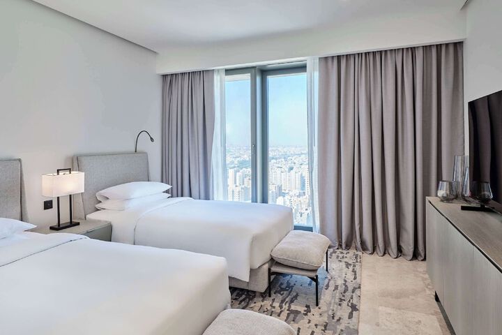 Room 30 of 46