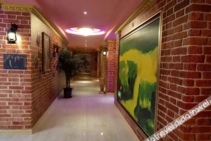 Hotel Interior 12 of 30