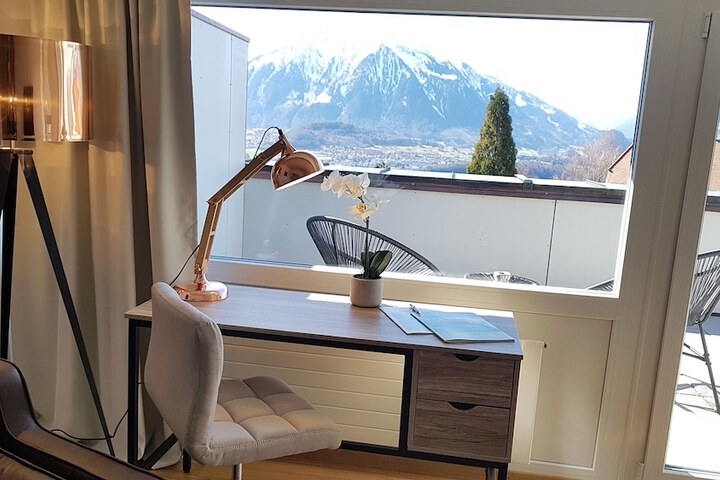 Room 49 of 103