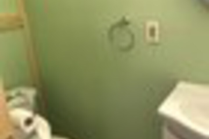 Room 80 of 117