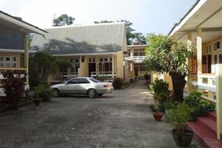 Hotel 7 of 21