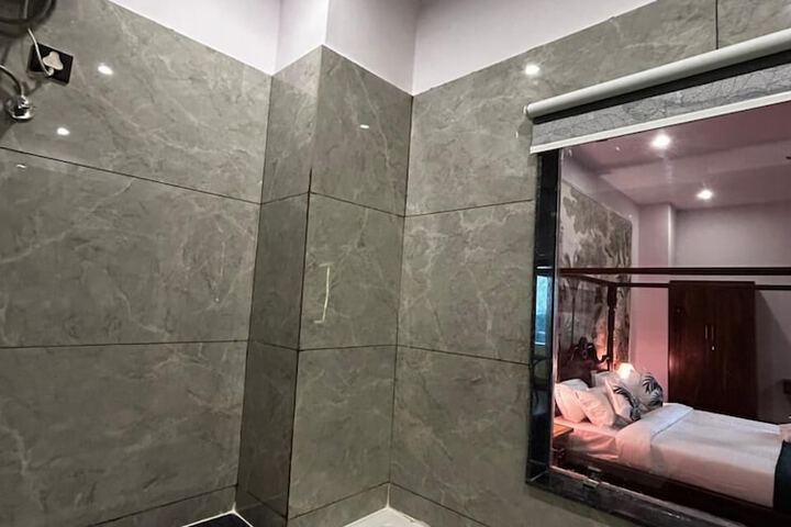 Room 58 of 78