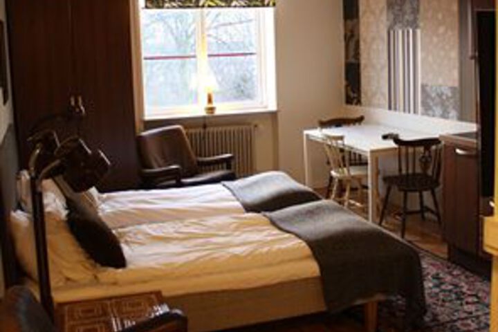 Room 21 of 43